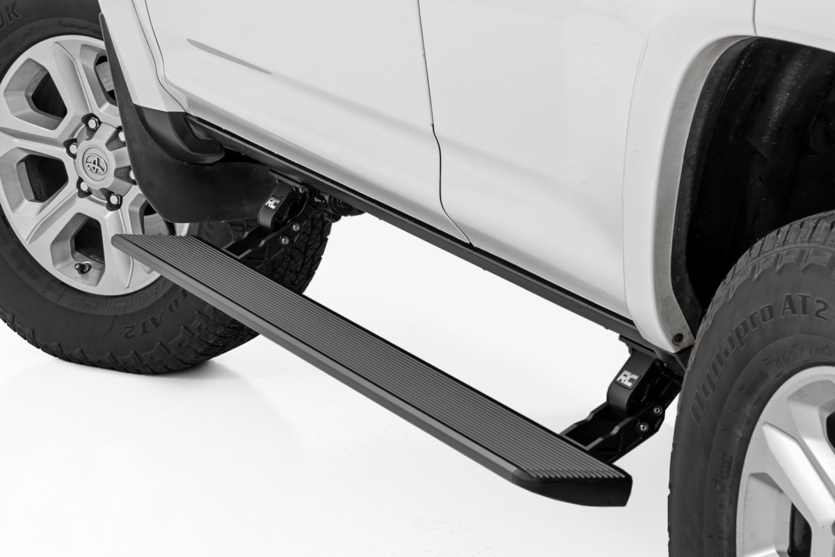 Toyota 4Runner Power Running Boards - Rough Country - 6-Inch All-Season Aluminum Boards - '10-'24